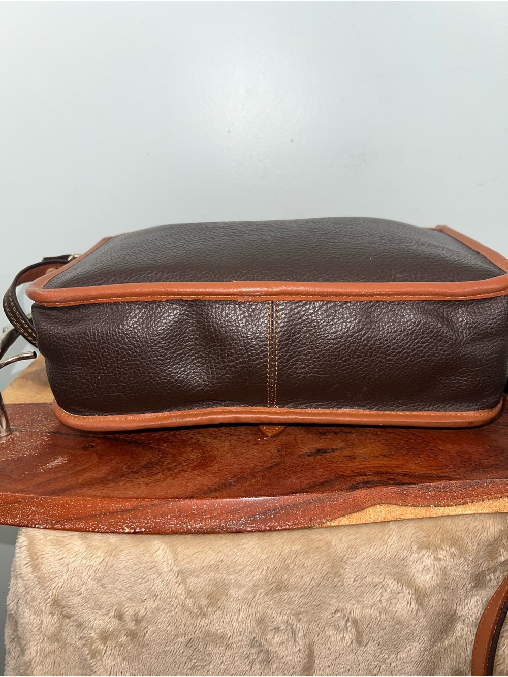 Dooney & Bourke All Weather Leather AWL Crossbody Bag USA Brown VINTAGE - Picture 14 of 16